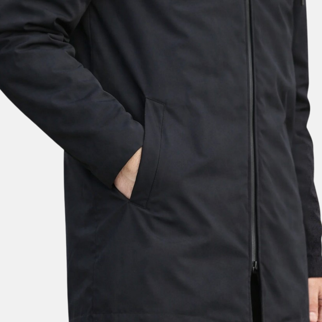 Weatherproof Coat® – Clean Warmth with a Modern Feel