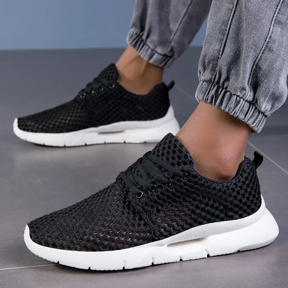 Lightweight Mesh Sneakers | Comfortable & Stylish for Every Day